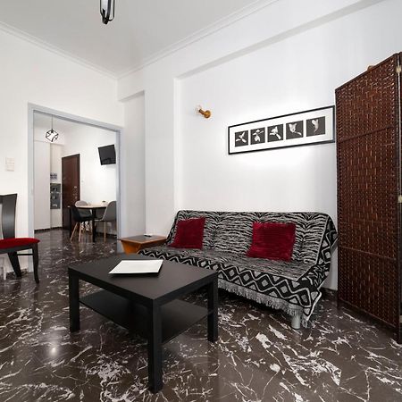Local Urban Living 2Bd Apartment In Athene Buitenkant foto